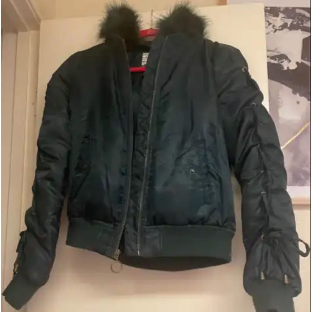 Dark green girls hooded jacket with faux fur around the hood